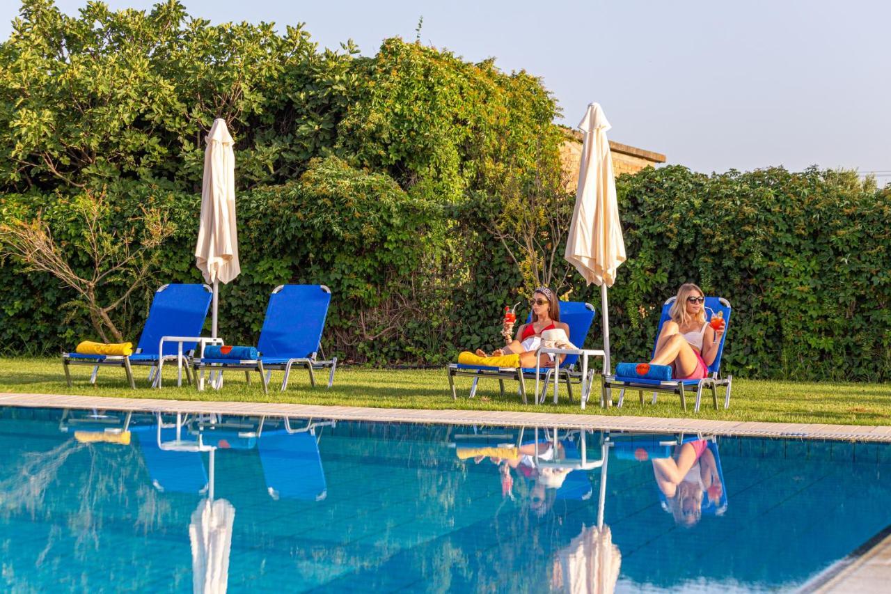 Alonia Hotel Apartments Kolimvárion Luaran gambar