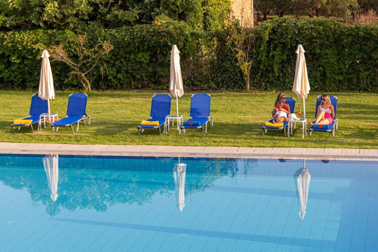 Alonia Hotel Apartments Kolimvárion Luaran gambar