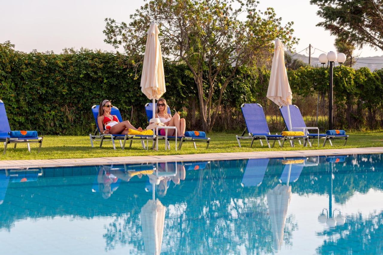 Alonia Hotel Apartments Kolimvárion Luaran gambar